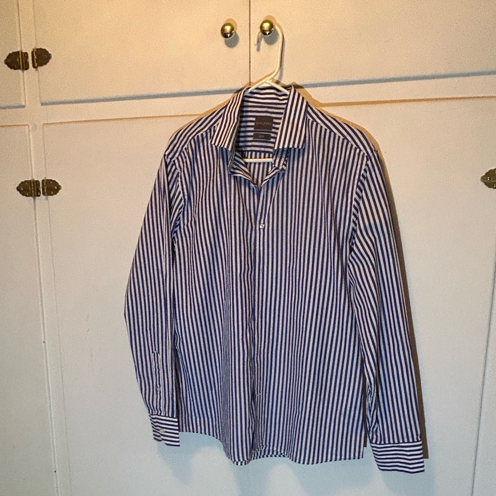 Classic Navy Striped Men's Shirt - Picture 2 of 9